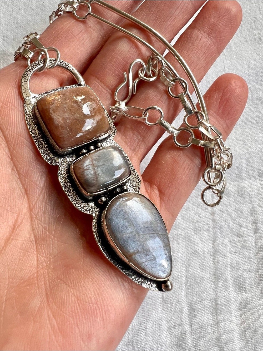 925 Chocolate Moonstone w/ Silver Flash Pendant Necklace!